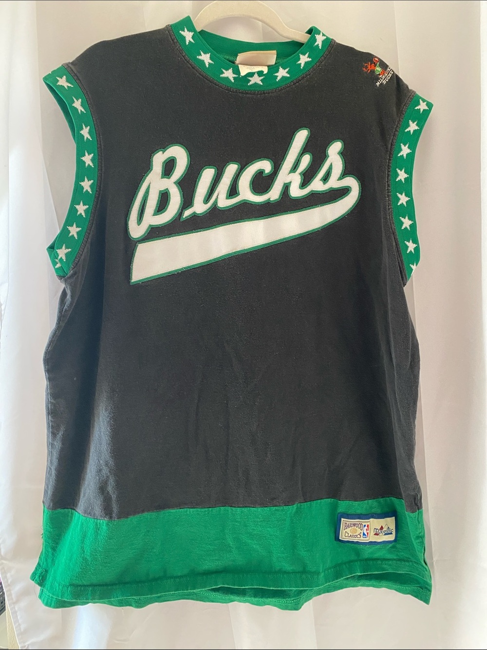 Milwaukee Bucks hardwood classics Jersey sewn logo- Vintage Retro Shirt